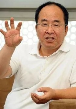 Individu_Lq7VGpzMH5acjf1